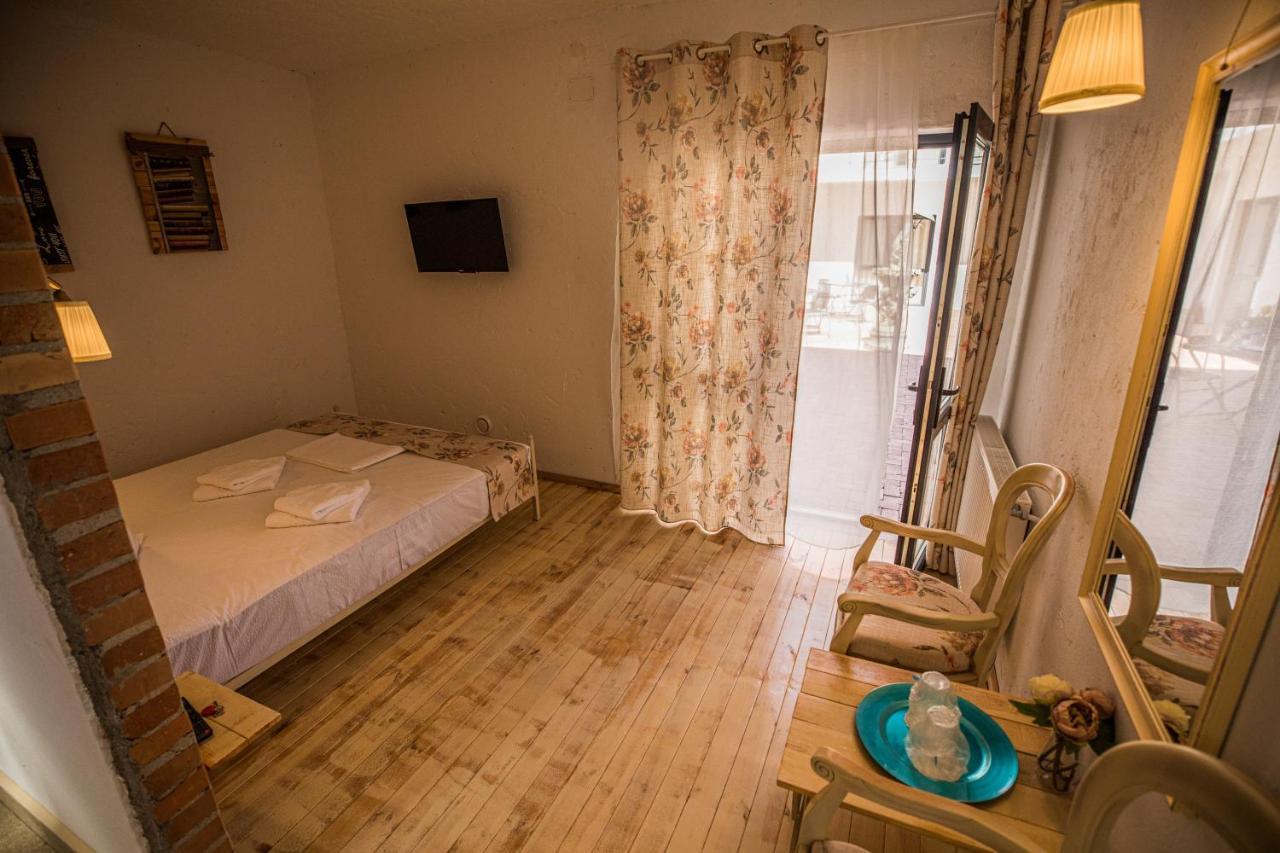 Sunny Border (Adults Only) Hotel Vama Veche Exterior photo